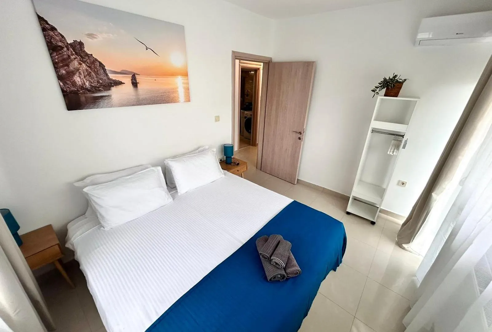 Riviera Apartment Peraia