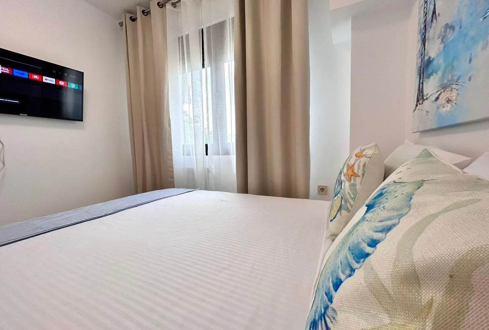 Riviera Apartment Peraia  Greece